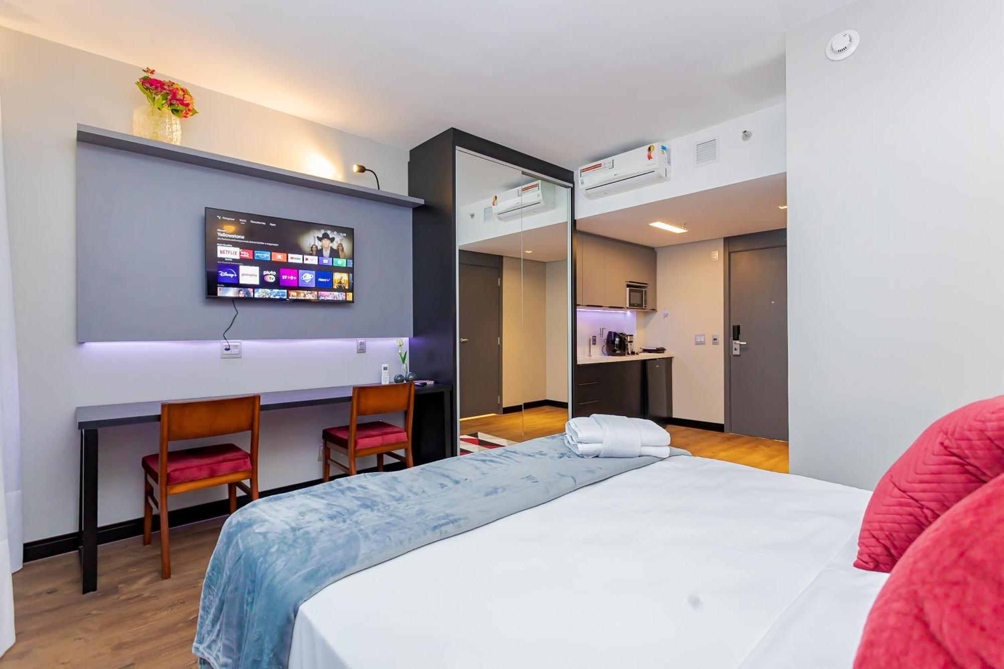 Apartamento Helbor Batel *